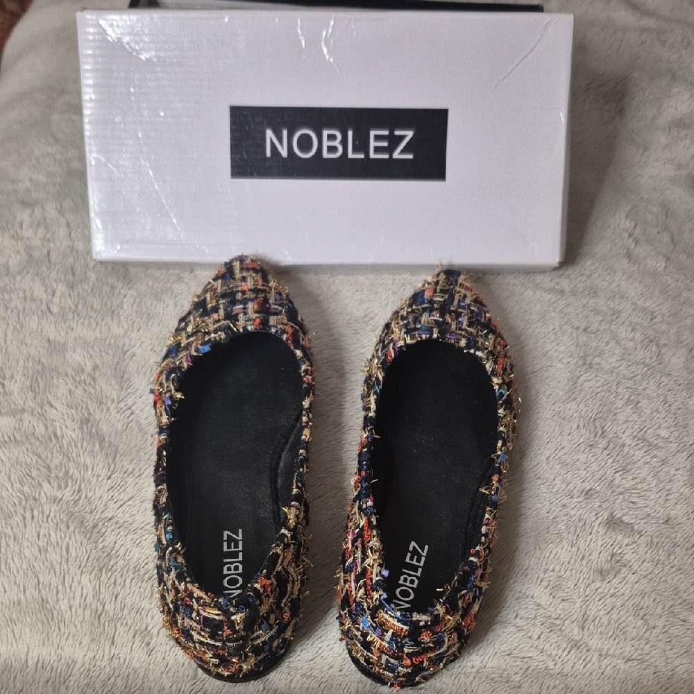 NOBLEZ Women's Multicolor Flats (A23)